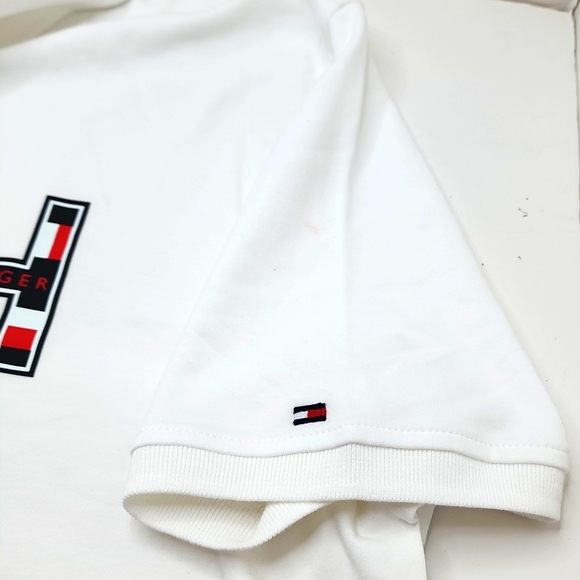 TOMMY HILFIGER WHITE MEDIUM POLO SHIRT - Picture 8 of 10